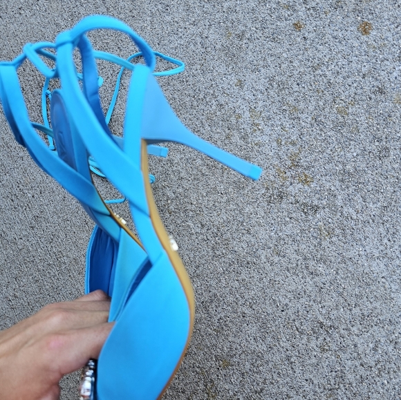 Zara - Picture 6 of 7